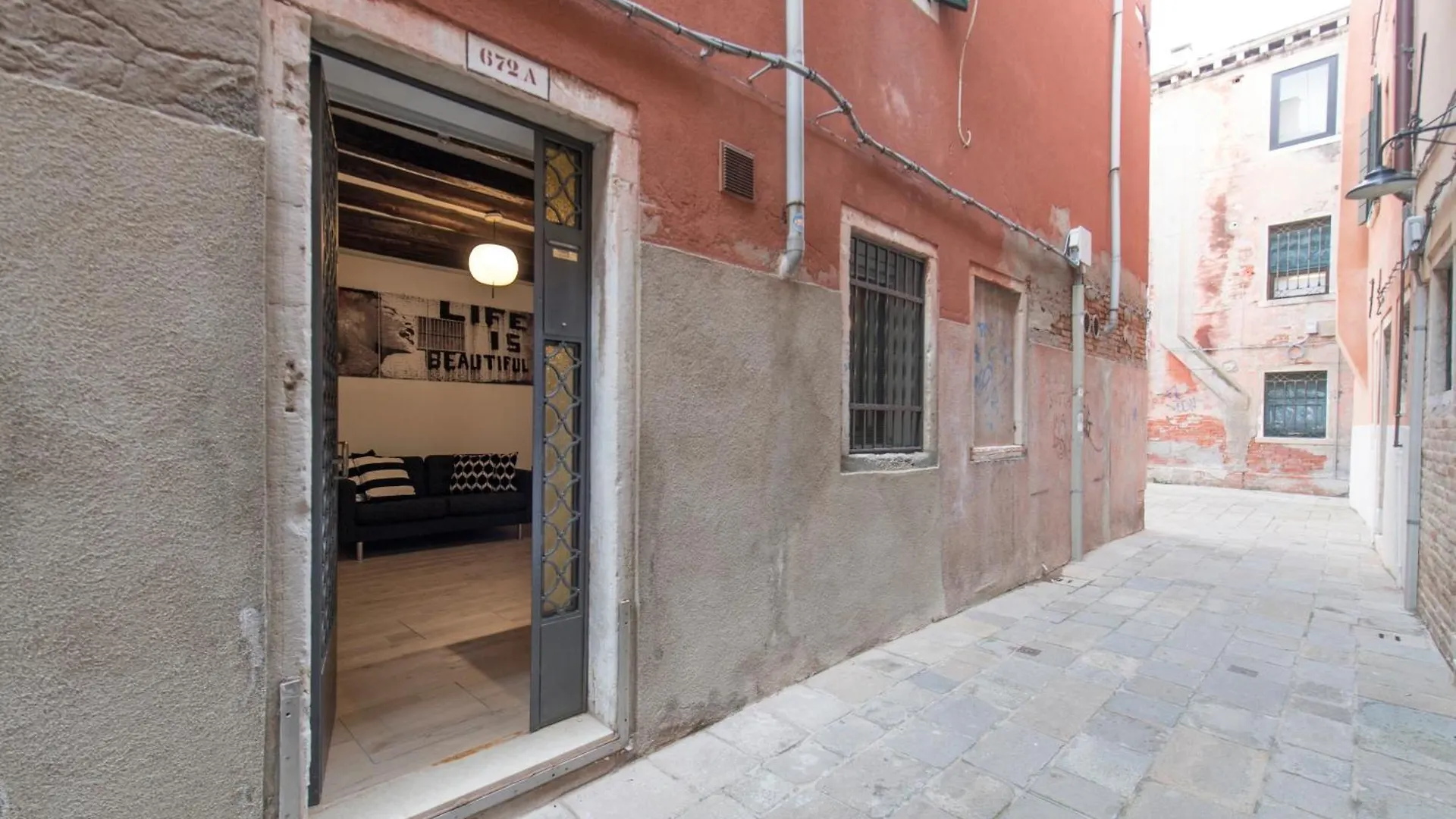 Albergo Marin Venezia 0*,  Italia